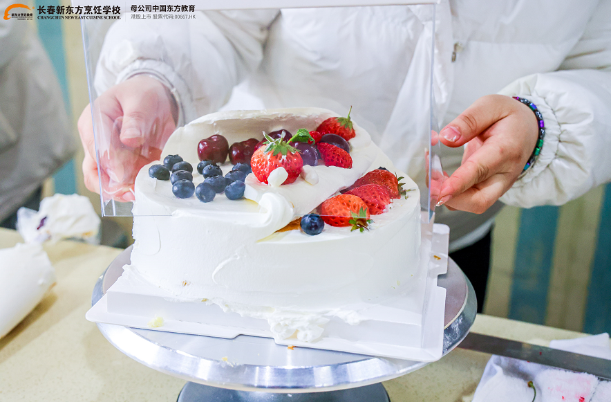 在新東方，不胖算我輸！